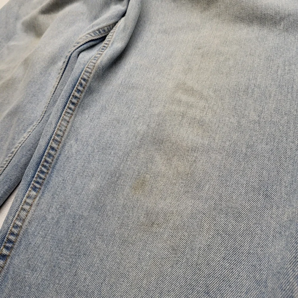 VTG Levis Jeans 560 Mens 36/30 Loose Fit Tapered Blue Light Wash 90s Y2K Baggy
